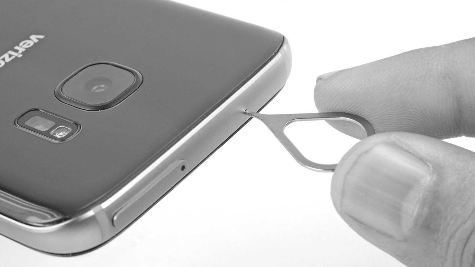 Why You Can’t Really Damage Your Microphone Port with a SIM Eject Tool