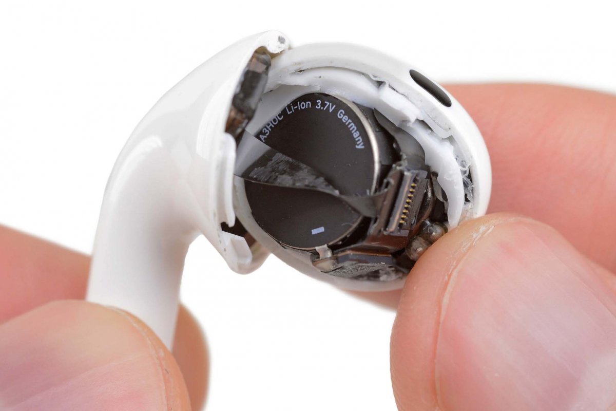 The AirPods Pro Could Be Repairable, But Apple Doesn’t Care iFixit News
