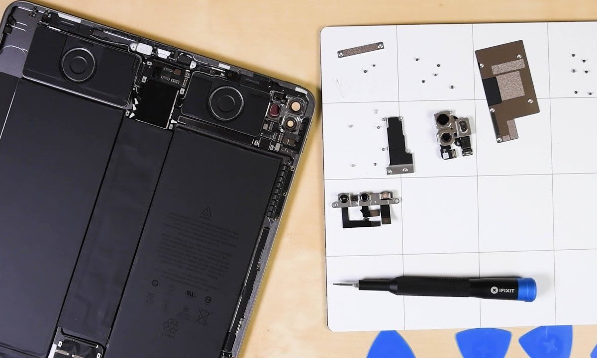 iPad Pro Teardown thumbnail