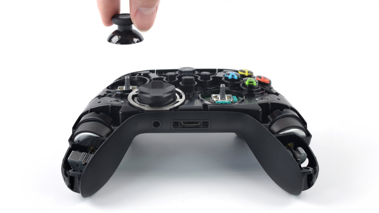 DIY Xbox Controller Repairs Just Became Much More Appealing - iFixit