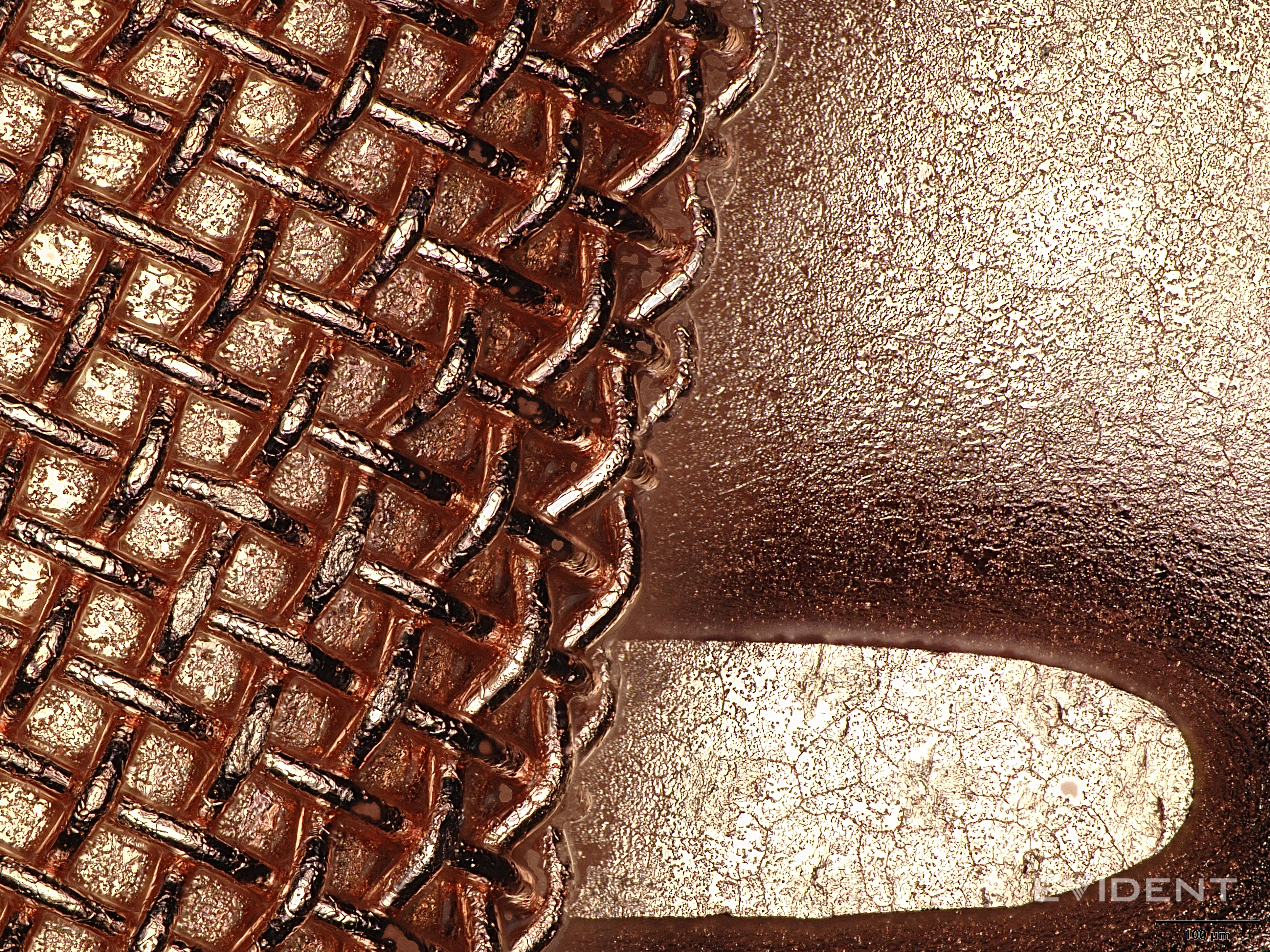 A close look at the lattice that makes the vapor chamber work