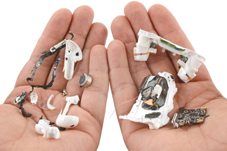 AirPods Pro 3 destroyed, in hand