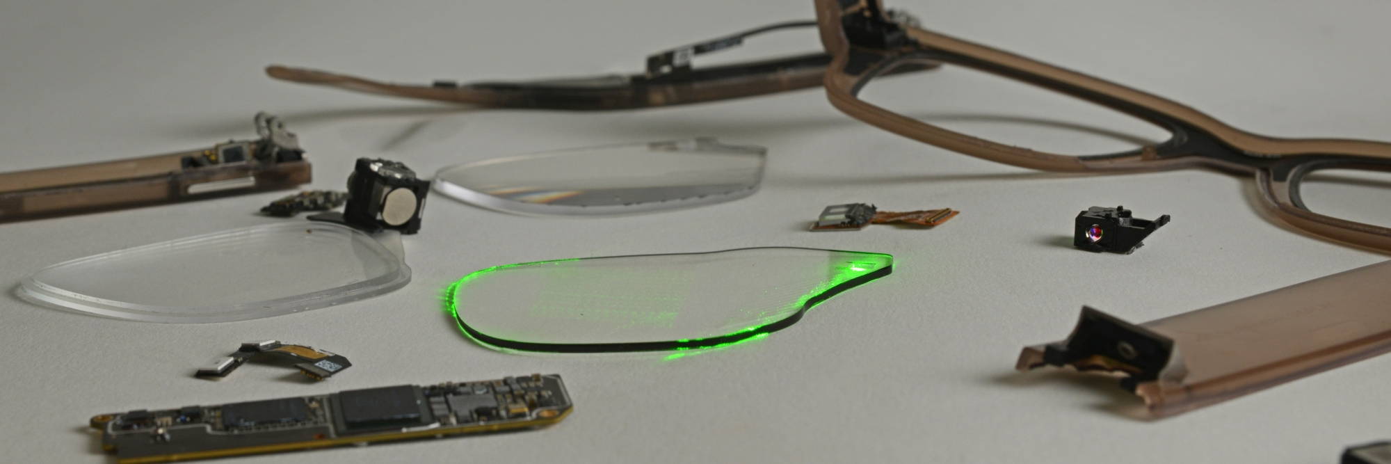 There’s Groundbreaking Waveguide Tech Inside Meta’s $800 AR Glasses But Don’t Count on Fixing Them
