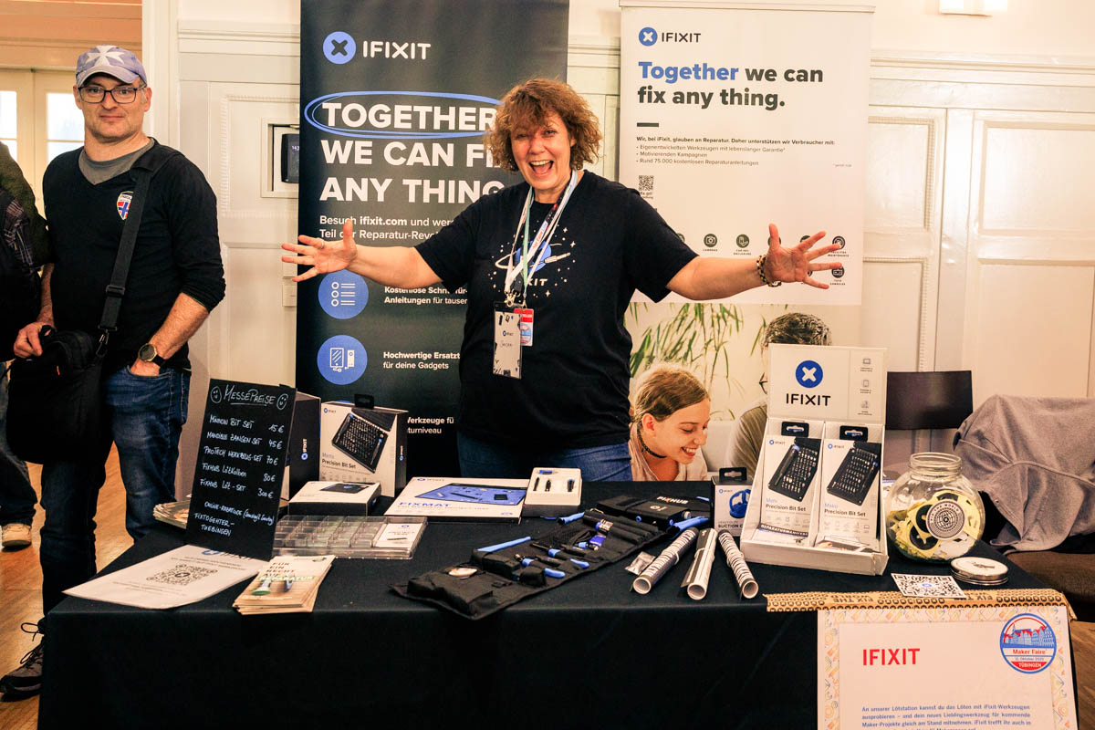 iFixit booth at Maker Faire Tübingen