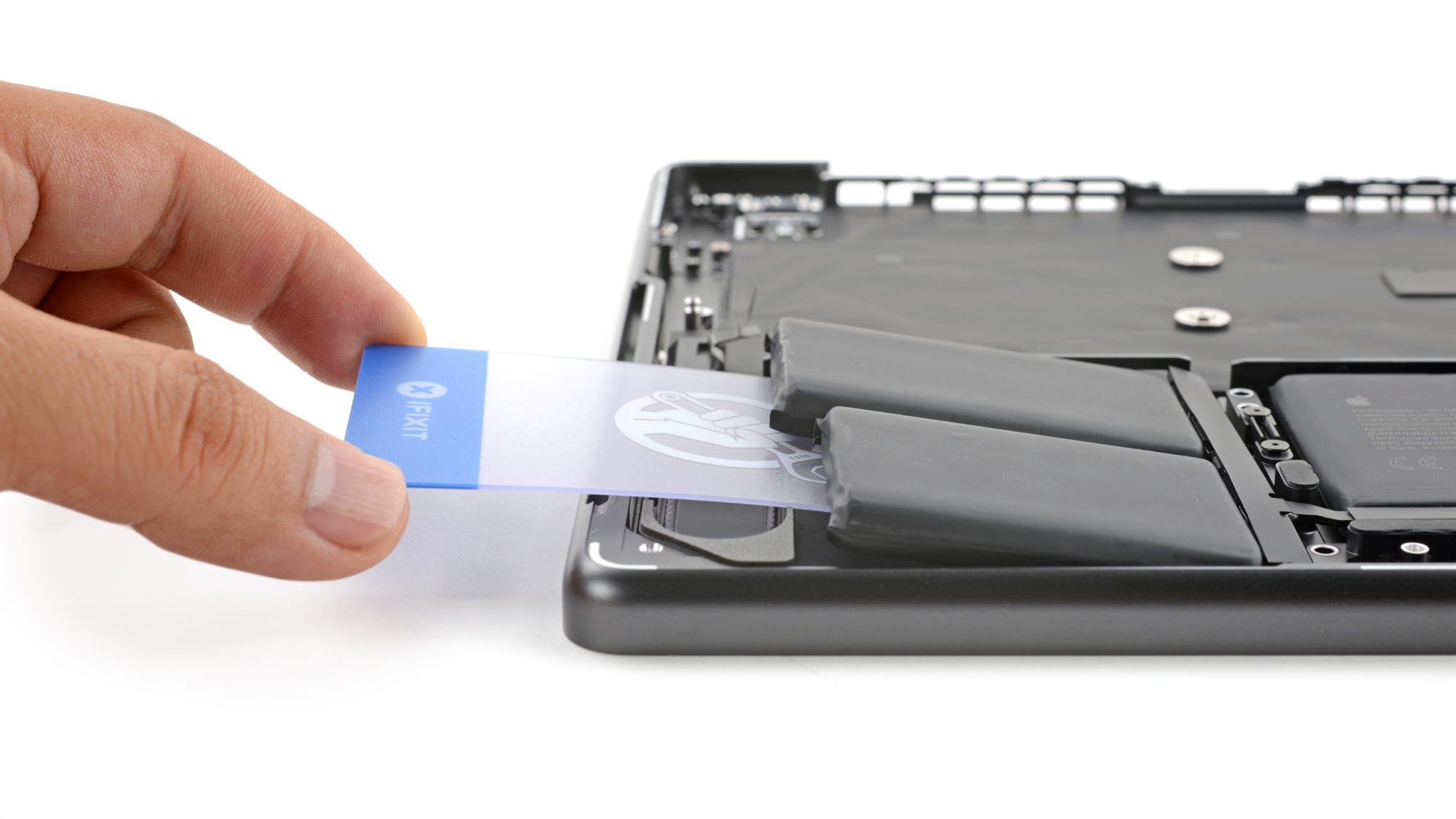 Removing the M5 MacBook Pro the iFixit way